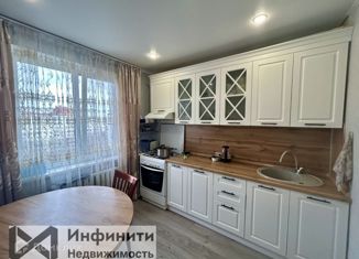 Продается четырехкомнатная квартира, 82 м2, Ставрополь, улица 50 лет ВЛКСМ, 41/1, микрорайон № 34