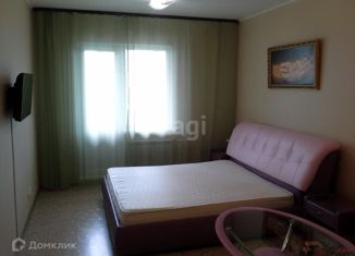 Сдаю квартиру студию, 32 м2, Сургут, Университетская улица, 41