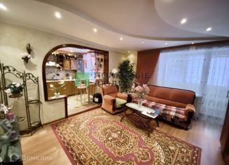 3-комнатная квартира на продажу, 61 м2, Кировская область, улица Сутырина, 3