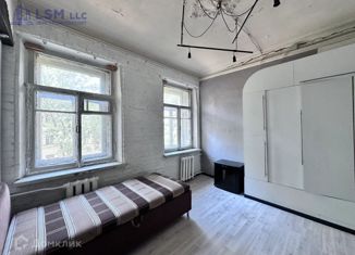 Продается 3-комнатная квартира, 73 м2, Санкт-Петербург, Пинский переулок, 4