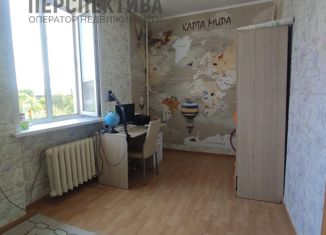 4-комнатная квартира на продажу, 85.3 м2, Краснокамск, улица Карла Либкнехта