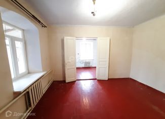 Продам 3-комнатную квартиру, 46 м2, село Крымское, Парковая улица, 19