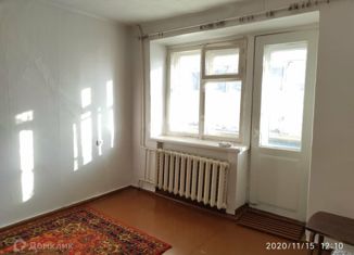 Продаю 1-ком. квартиру, 30.2 м2, Воткинск, улица 1 Мая, 153
