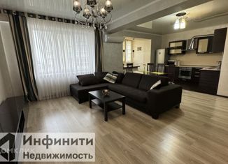 Продается 2-комнатная квартира, 79 м2, Ставрополь, улица Матросова, 65А, микрорайон № 26