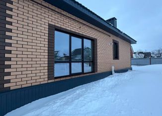 Продаю дом, 100 м2, Туймазы, площадь Октября