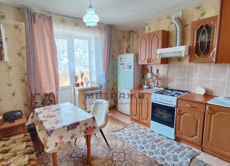 Продажа 1-комнатной квартиры, 49 м2, Калужская область, улица Гурьянова, 18к2