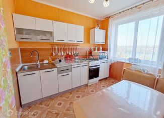 Продам 3-ком. квартиру, 64 м2, Старый Оскол, микрорайон Юность, 3