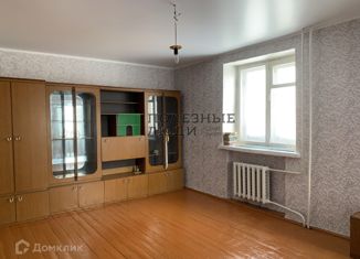 Продаю 1-ком. квартиру, 33 м2, Лениногорск, улица Чайковского, 20А