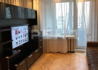 Продам 1-ком. квартиру, 31 м2, Санкт-Петербург, улица Карбышева, 10, улица Карбышева