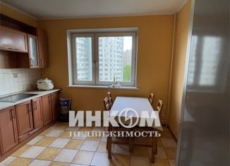 Продаю 3-ком. квартиру, 73.3 м2, Москва, улица Академика Анохина, 6к4, метро Юго-Западная