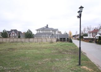 Продается земельный участок, 12 сот., деревня Софьино, Центральная улица