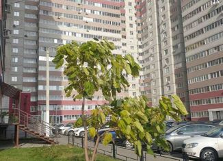 Сдаю двухкомнатную квартиру, 62 м2, Воронежская область, Олимпийский бульвар, 6