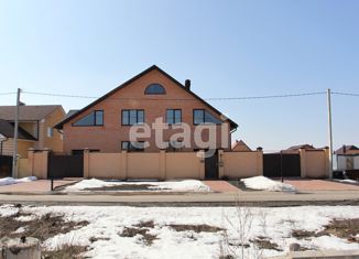 Продаю дом, 589 м2, поселок Дубовое