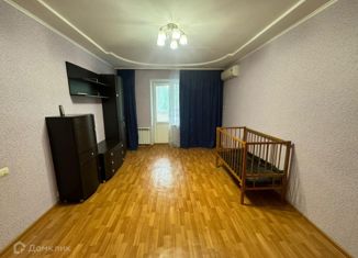 Продам трехкомнатную квартиру, 63.4 м2, Астраханская область, улица Янгеля, 3