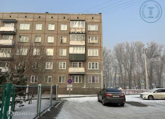 Продам трехкомнатную квартиру, 62 м2, Хакасия, улица Пушкина, 23