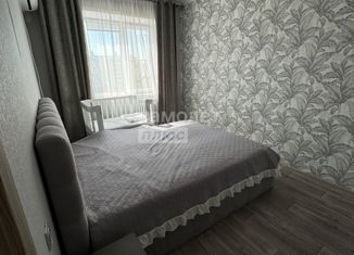 Продается трехкомнатная квартира, 74 м2, Астрахань, улица Куликова, 42к3