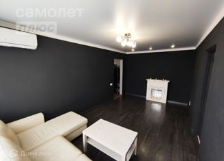 Продажа 3-ком. квартиры, 56 м2, Омская область, проспект Мира, 90