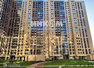 Продам 1-ком. квартиру, 42 м2, Москва, Чоботовская улица, 2к2, метро Новопеределкино