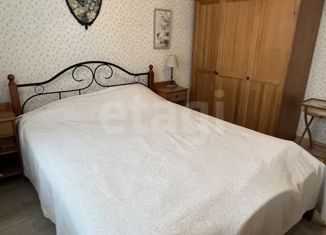 Четырехкомнатная квартира на продажу, 74.5 м2, Когалым, Ленинградская улица, 33