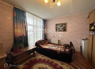 Продаю комнату, 14.5 м2, Новосибирск, Сухарная улица, 70