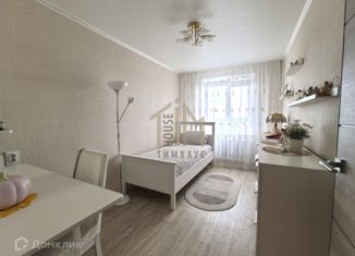 Продается 2-комнатная квартира, 44.8 м2, Омск, улица Бархатовой, 3, Советский округ