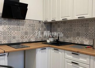 Сдается в аренду 1-ком. квартира, 28.9 м2, поселение Десёновское, улица Яворки, 1к2, ЖК Кленовые Аллеи