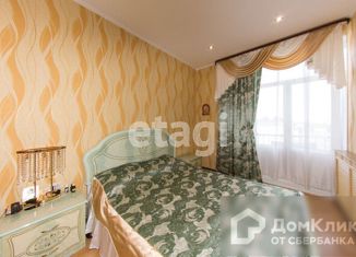 Продается 4-ком. квартира, 96 м2, Шадринск, улица Ленина, 93