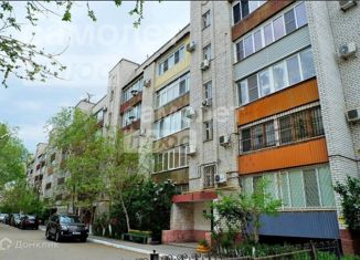 Продам многокомнатную квартиру, 196.1 м2, Астраханская область, улица Сен-Симона, 42к1