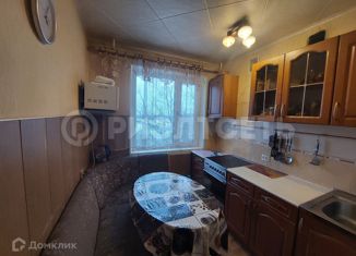 Продам двухкомнатную квартиру, 44 м2, Мурманская область, улица Строителей, 55