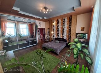 Продается 3-комнатная квартира, 102 м2, Советск, улица Ломоносова, 11