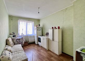 Продается 3-ком. квартира, 73 м2, Саратов, улица Романтиков, 44, ЖК Ласточкино