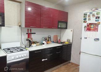 Продается 2-комнатная квартира, 53.6 м2, село Богословка, Советская улица, 2