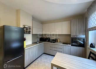 Продаю 3-комнатную квартиру, 75 м2, Москва, Таллинская улица, 24, район Строгино