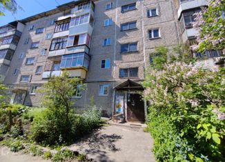 Продажа 1-комнатной квартиры, 27 м2, Екатеринбург, Изумрудный переулок, 4А, метро Проспект Космонавтов
