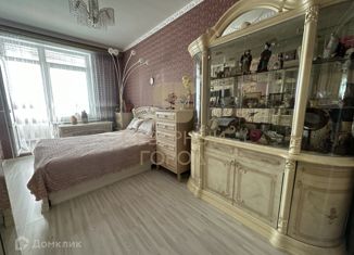 Продается 1-комнатная квартира, 49 м2, Тюменская область, Омская улица, 26