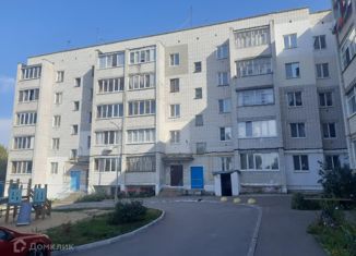 Продается 2-ком. квартира, 50.8 м2, Татарстан, улица Ленина, 6