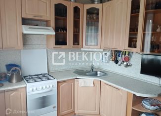 Продам 1-ком. квартиру, 37 м2, Ярославль, улица Космонавтов, 13