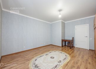 Продается 2-комнатная квартира, 62 м2, Брянская область, улица имени А.М. Рекункова, 6