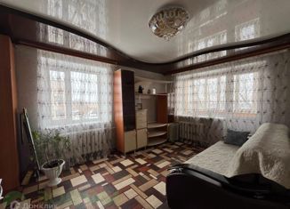 Продажа 1-комнатной квартиры, 32 м2, Канаш, проспект Ленина, 2