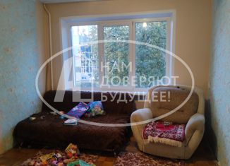 Продажа 4-комнатной квартиры, 62.6 м2, Чайковский, улица Ленина, 64