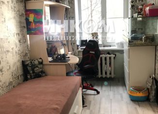 Продам двухкомнатную квартиру, 42.4 м2, Москва, Каширское шоссе, 44к3, метро Каширская