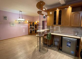 Продаю 3-комнатную квартиру, 80.4 м2, посёлок Стрельна, Санкт-Петербургское шоссе, 88