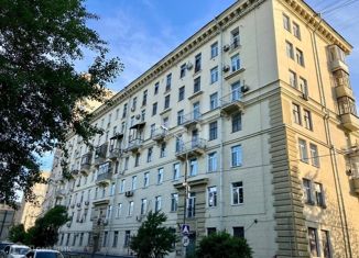 Продам 3-ком. квартиру, 69 м2, Москва, улица 1812 года, 7, улица 1812 года