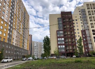 Двухкомнатная квартира на продажу, 76 м2, Оренбург, улица Неплюева, 2