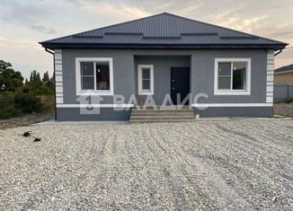 Продаю дом, 100 м2, станица Натухаевская, улица имени Геннадия Артамонникова