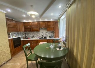 Продается трехкомнатная квартира, 74 м2, Ставрополь, улица Мира, 360