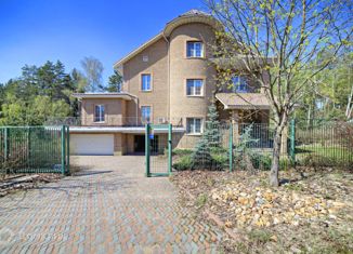 Продажа дома, 590 м2, деревня Степановское
