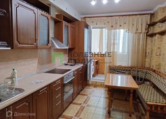 Трехкомнатная квартира на продажу, 80.6 м2, Краснодарский край, проспект Дзержинского, 228