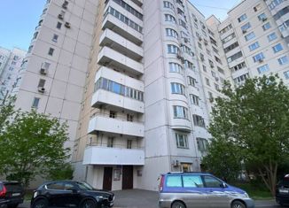 Продается 3-ком. квартира, 90.6 м2, Москва, улица Островитянова, 9, метро Беляево