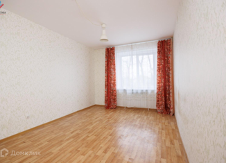 1-ком. квартира на продажу, 35.5 м2, посёлок городского типа Белые Берега, улица Ромашина, 3